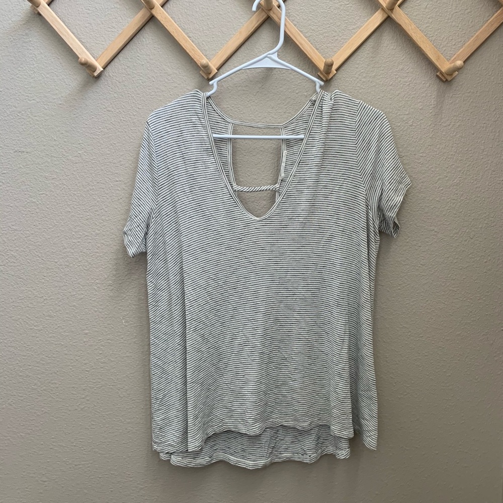 LUSH | STRIPED TEE